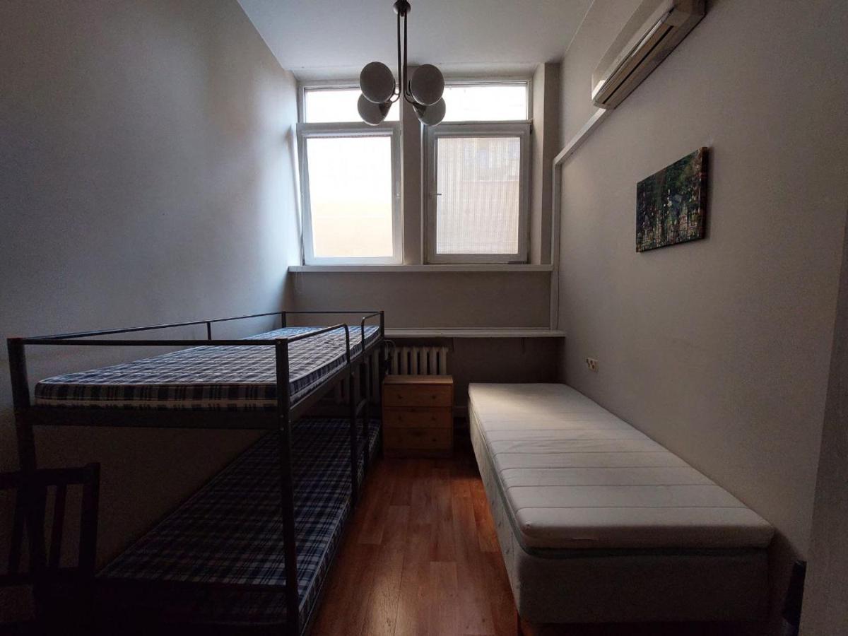 Pacific Hostel Вильнюс Экстерьер фото